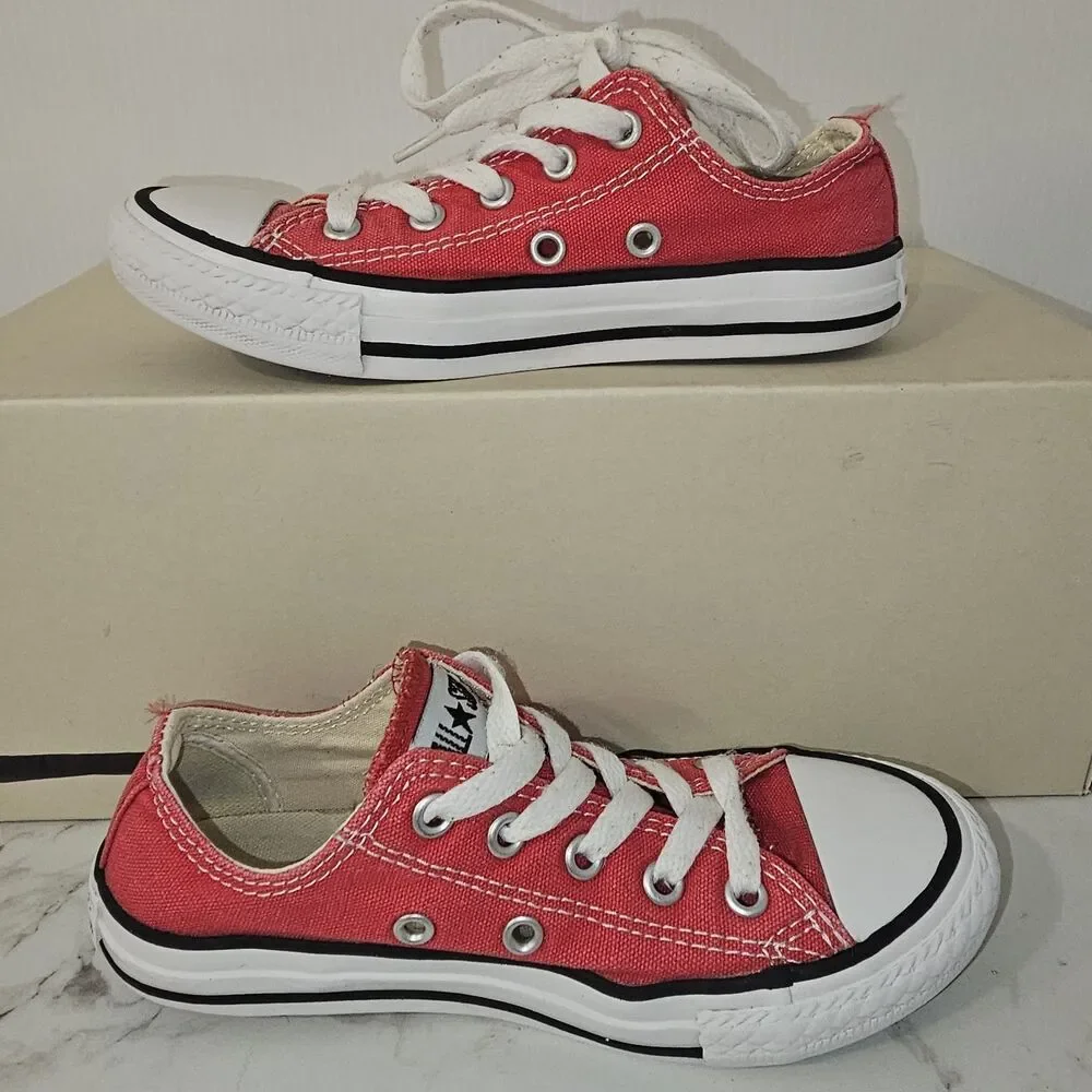 Converse Chuck Taylor All Star Red Low Top Sneakers~3J236~Kids Size 13